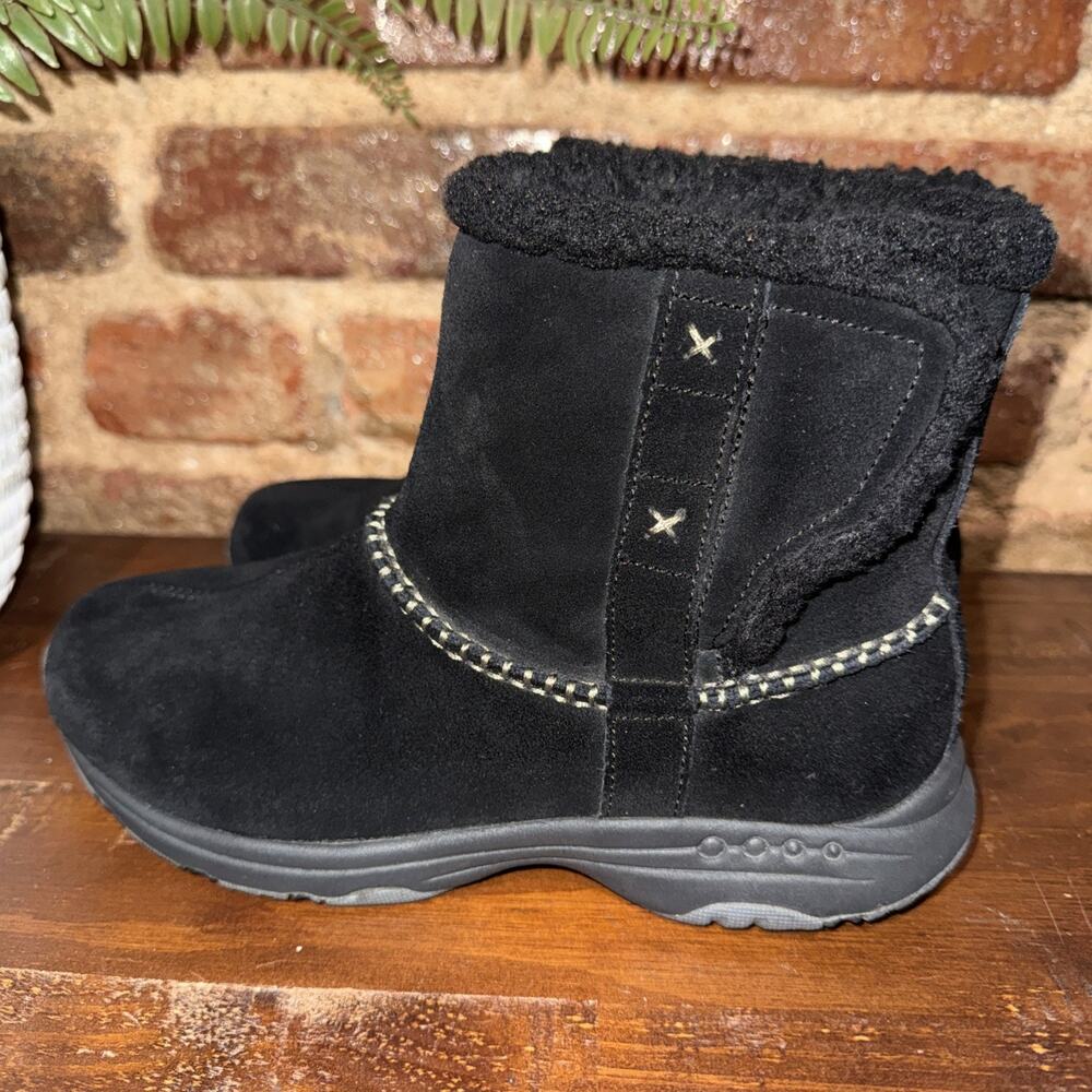 Easy Spirit Tauruss Boots Size 7M Black Suede - Sherpa Lined Hardly Worn EUC